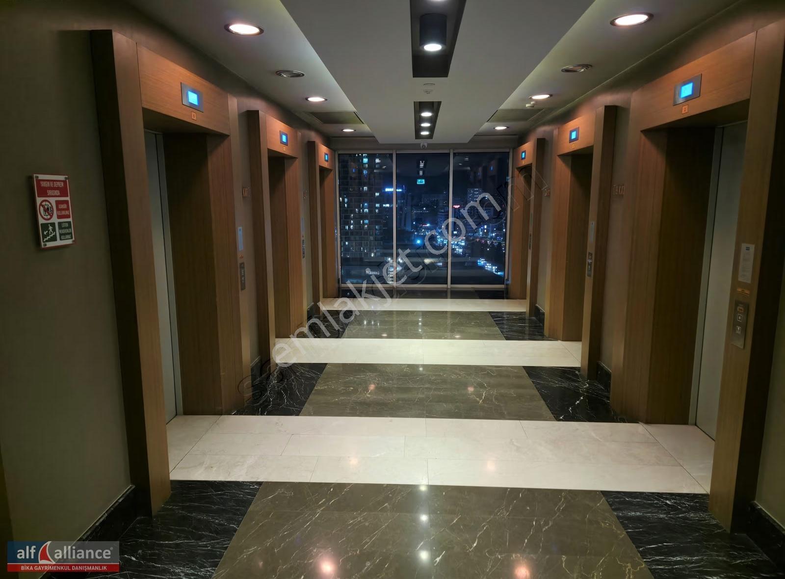 Ağaoğlu My Offıce 212'de 170m² Yapılı Ofis (10 Otopark+18m²depo) - Görsel 21