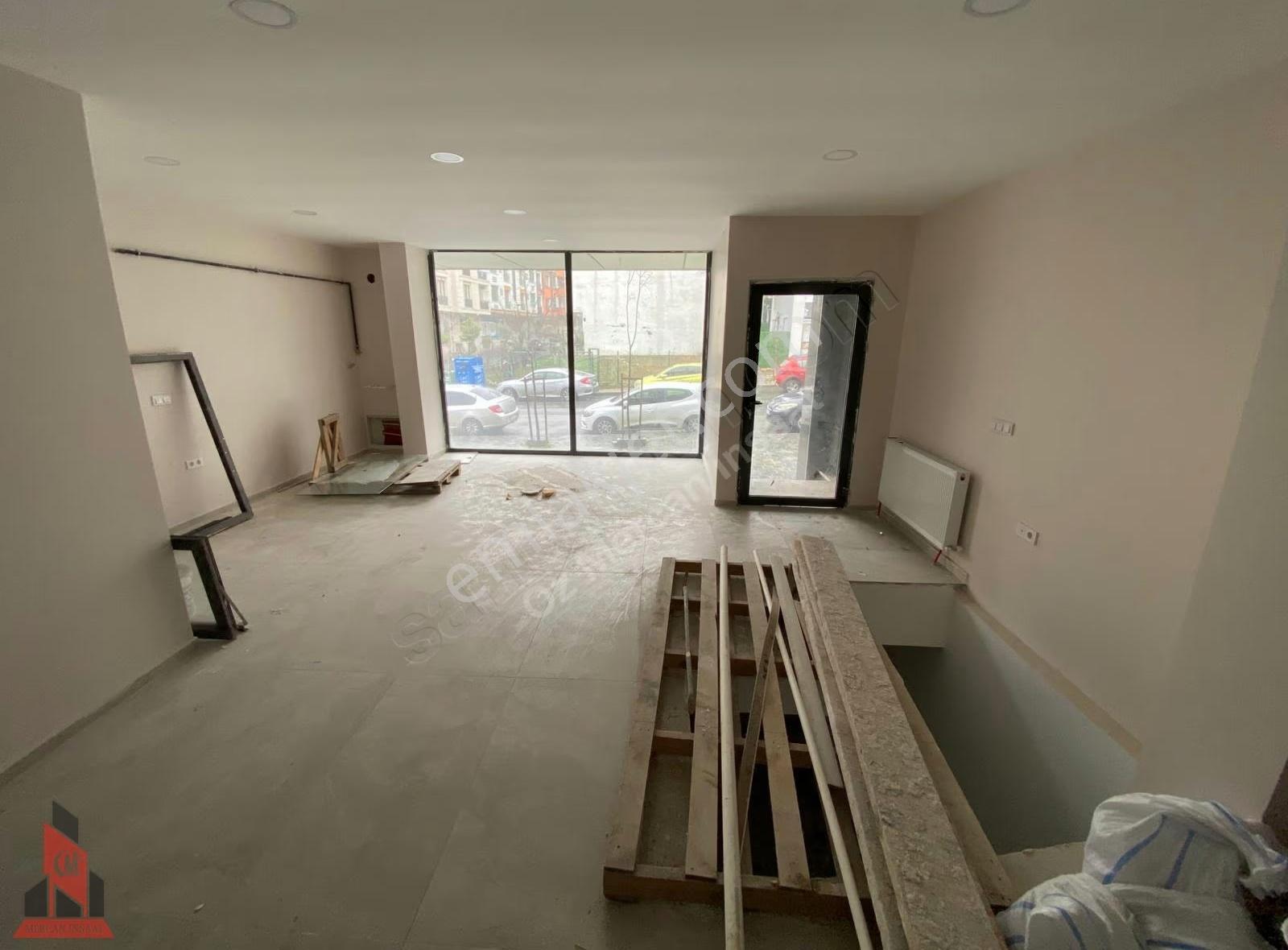 Mavigöl Mah. Cumhuriyet Cad. Üzerinde Merkezi Kiralık Dükkan - Görsel 15