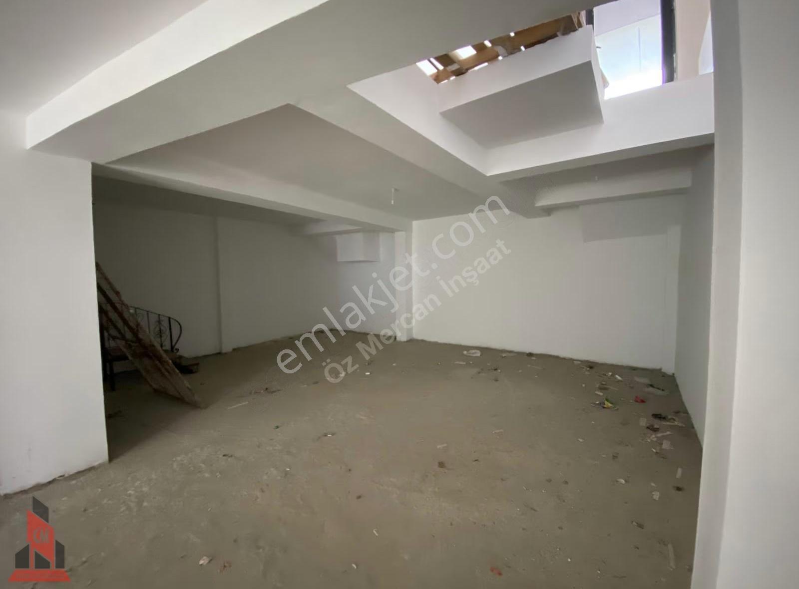 Mavigöl Mah. Cumhuriyet Cad. Üzerinde Merkezi Kiralık Dükkan - Görsel 25