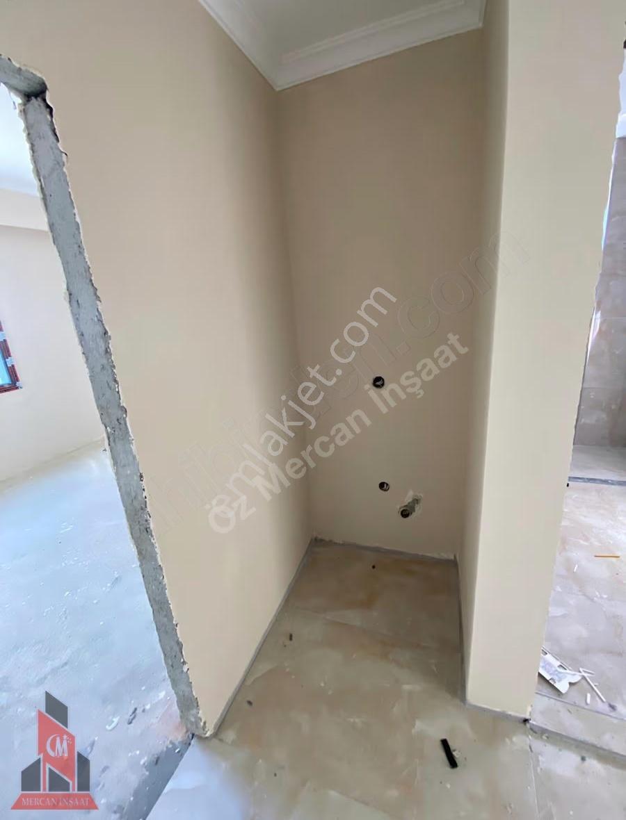Taşoluk' Da Site İçerisinde Ebeveyn Banyolu 2+1 Satılık Daire - Görsel 15