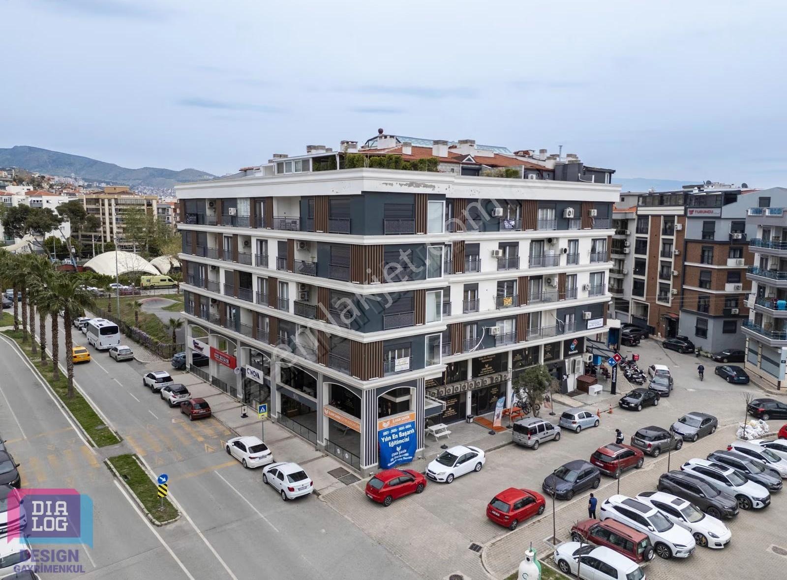 Karşıyaka'nın Kalbinde Satılık Teraslı Lüks Dubleks - Görsel 8