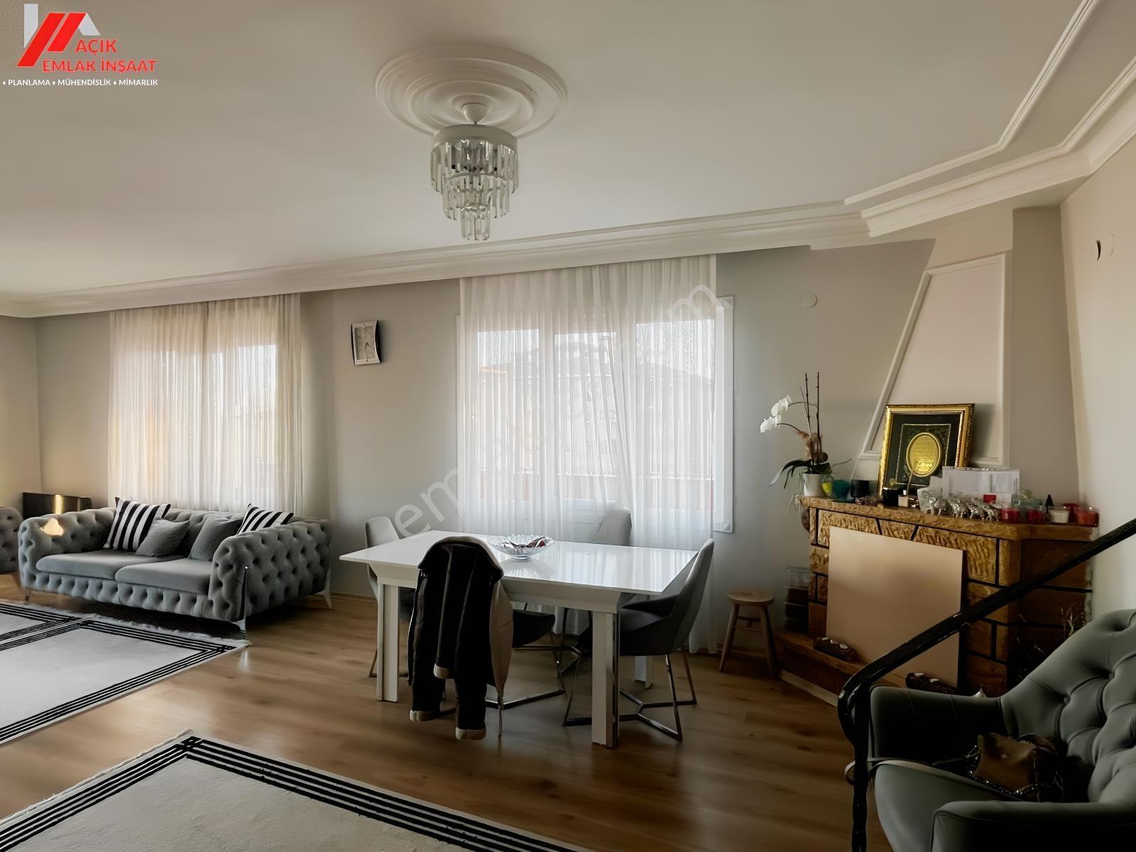 Koşuyoluna Komşu, İstanbul Silüeti Manzaralı 80 M² Teraslı 4+1 - Görsel 13