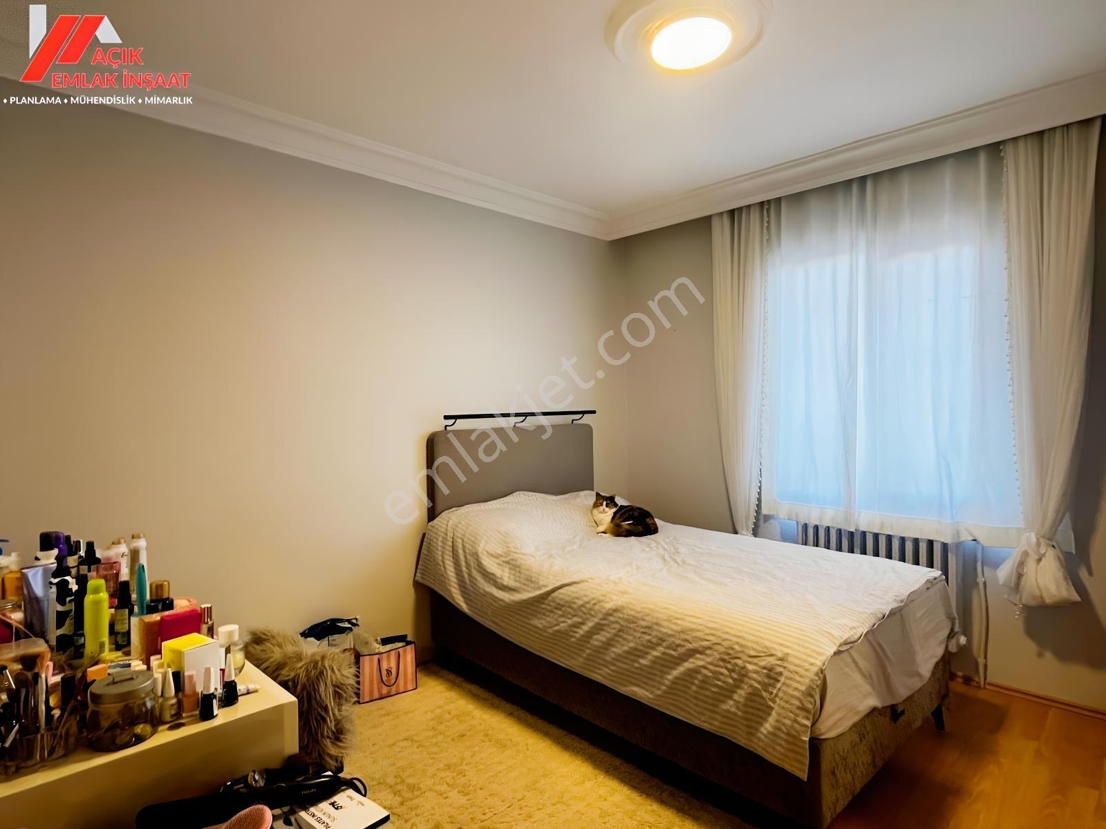 Koşuyoluna Komşu, İstanbul Silüeti Manzaralı 80 M² Teraslı 4+1 - Görsel 27