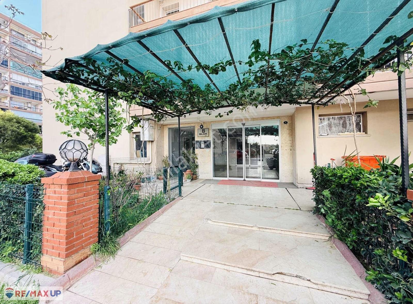 Bayraklı'da Güvenlikli Site İçerisinde 2+1 Satlık Daire - Görsel 34