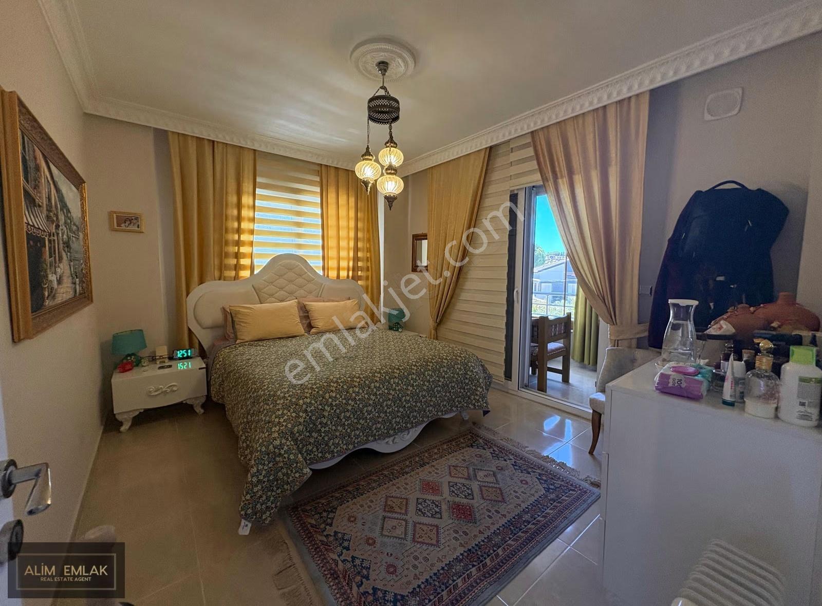 Didim Sedefkoy'da Denize 160 Mt Mesafede 3+2 Tam Müstakil Villa - Görsel 13