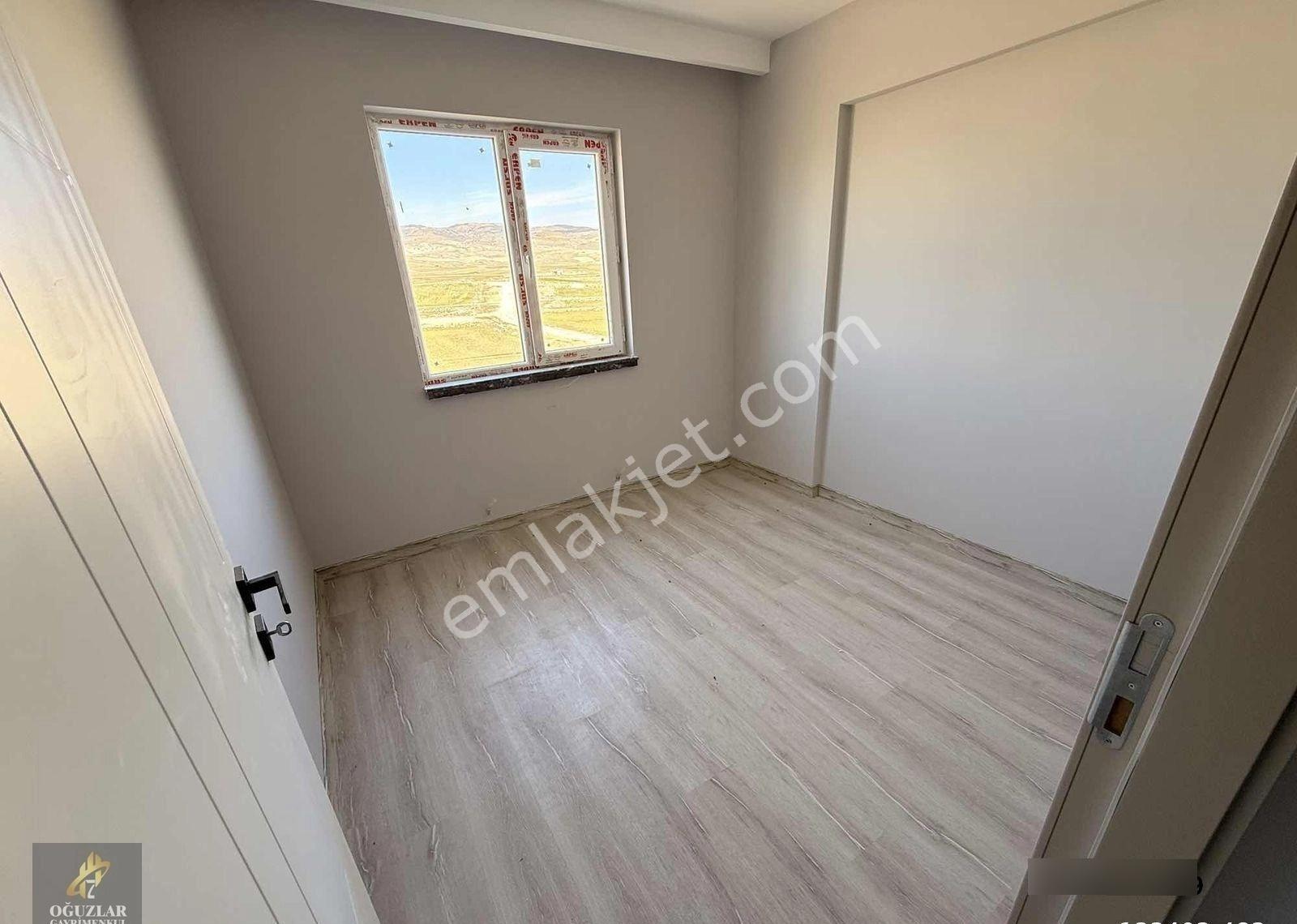 Acill İskanı Alınmış Cambalkonlu Ara Kat 2+1 Daire - Görsel 23