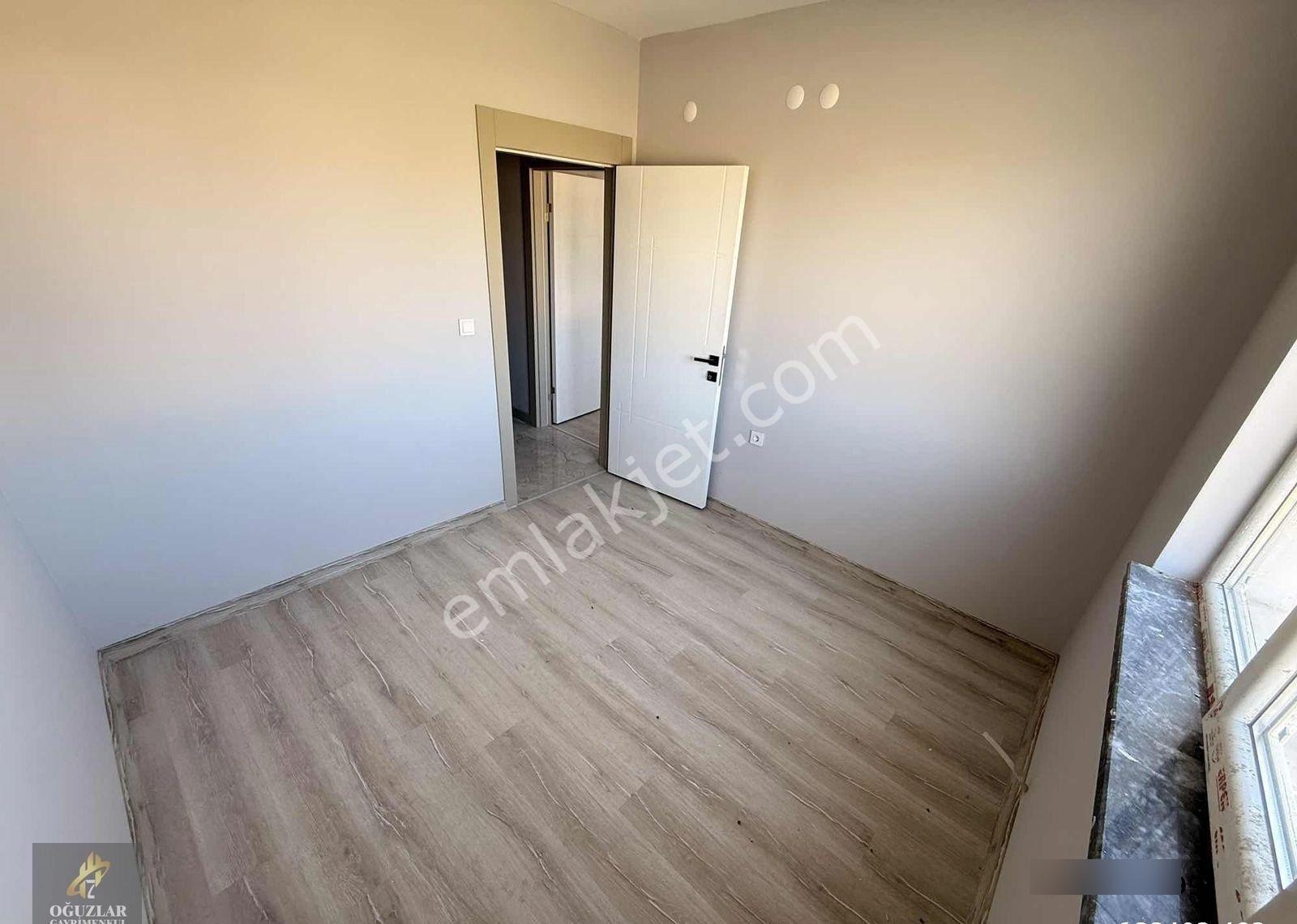 Acill İskanı Alınmış Cambalkonlu Ara Kat 2+1 Daire - Görsel 16