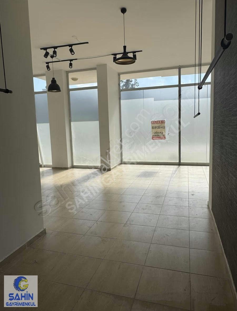 Tramvaya Cephe Kiralık İşyeri - Görsel 7