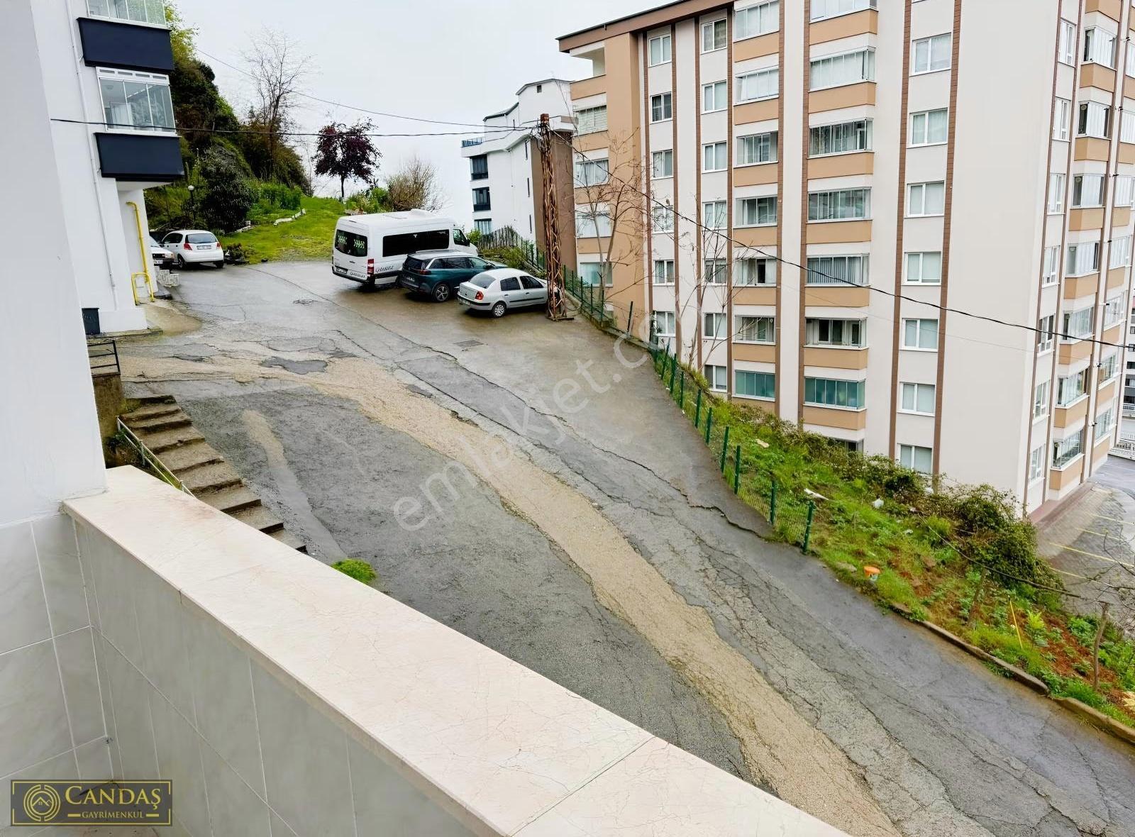 Karşıyaka'da Merkezi Konumda Deniz Manzaralı Kiralık 3+1 - Görsel 29