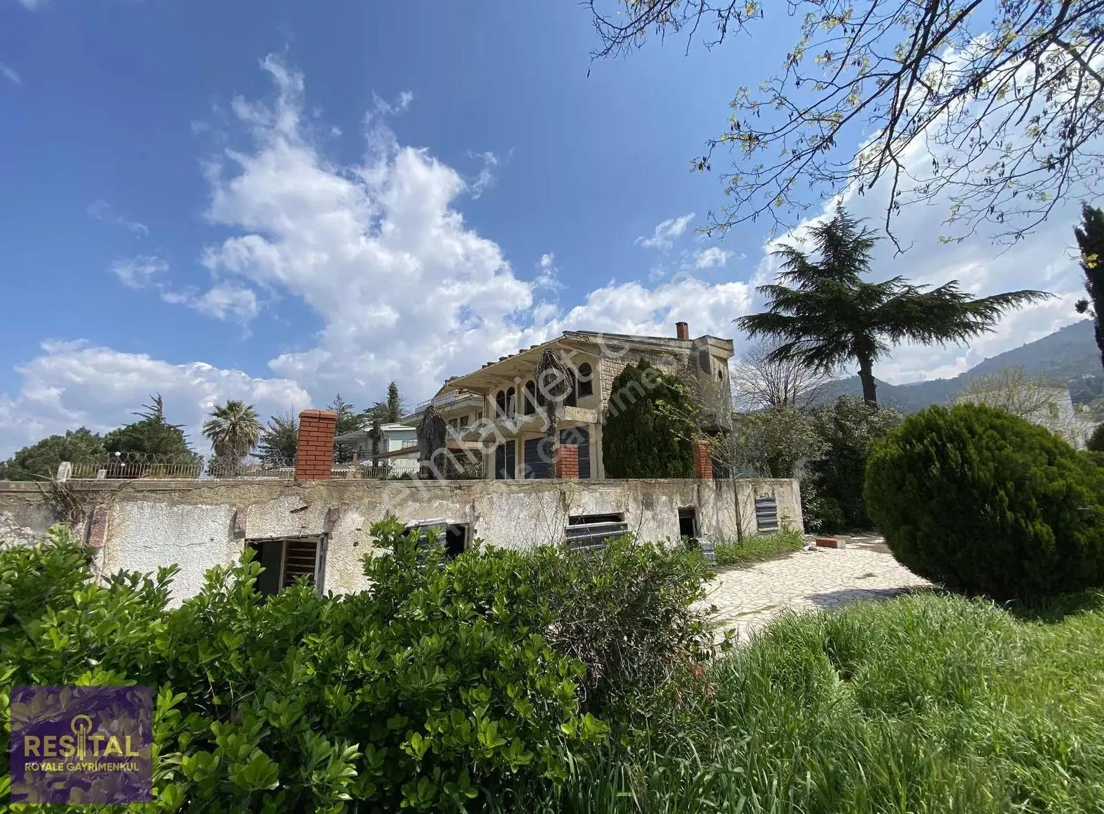 Gemlik Kurşunlu'da Denize Sıfır Villa Ve Arsası - Görsel 2