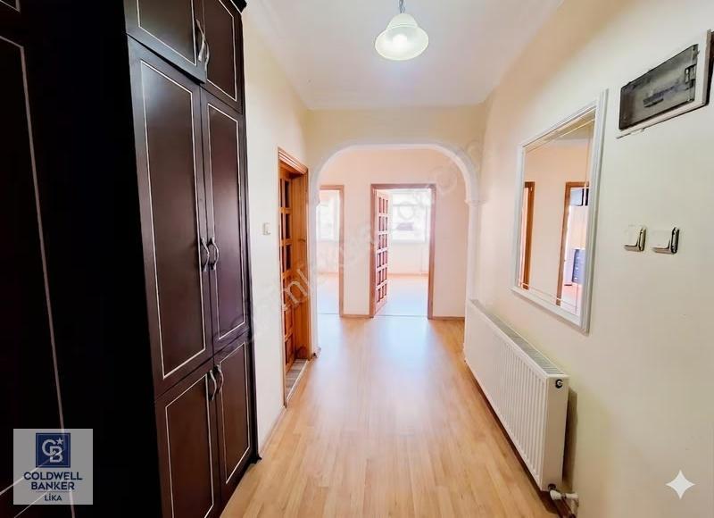 Doğa Ve Şehir Manzaralı Gün Boyu Güneş Alan Aydınlık Daire - Görsel 6