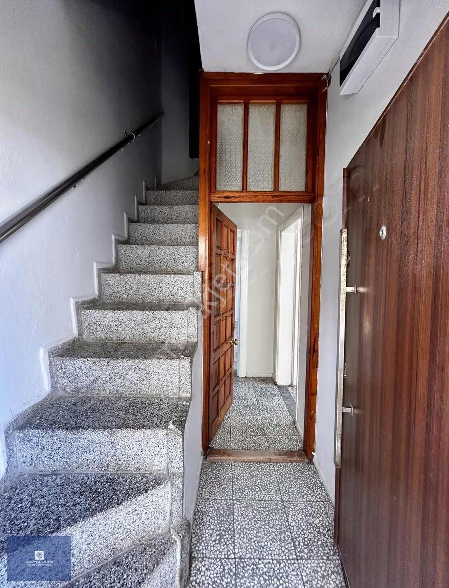 Urla Atatürk Mahallesi Güneş Sitesinde Kiralık 3+1 - Görsel 10