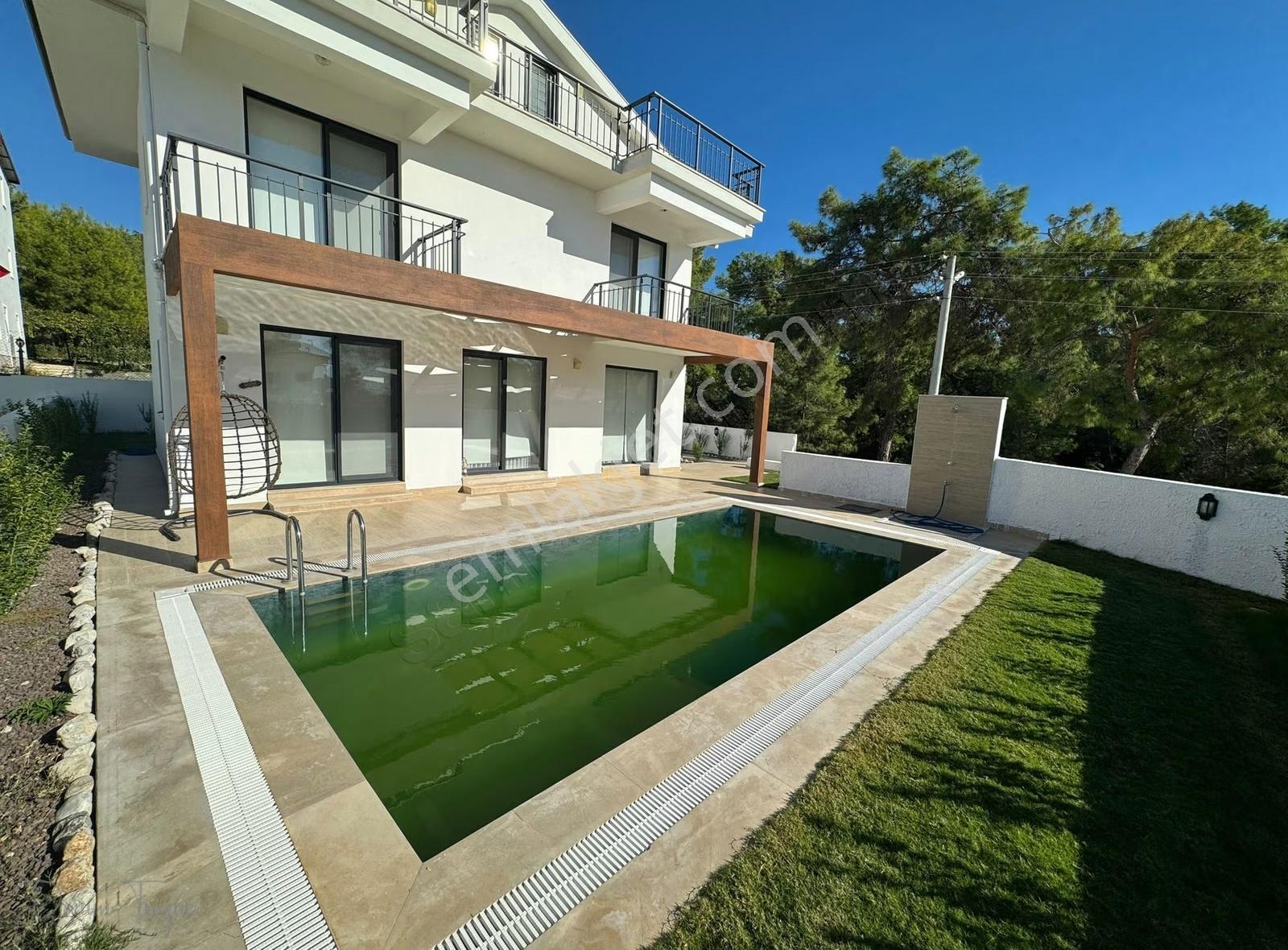 Fethiye Çiftlik'te Satılık 4+1 Müstakil Havuzlu Villa - Görsel 10