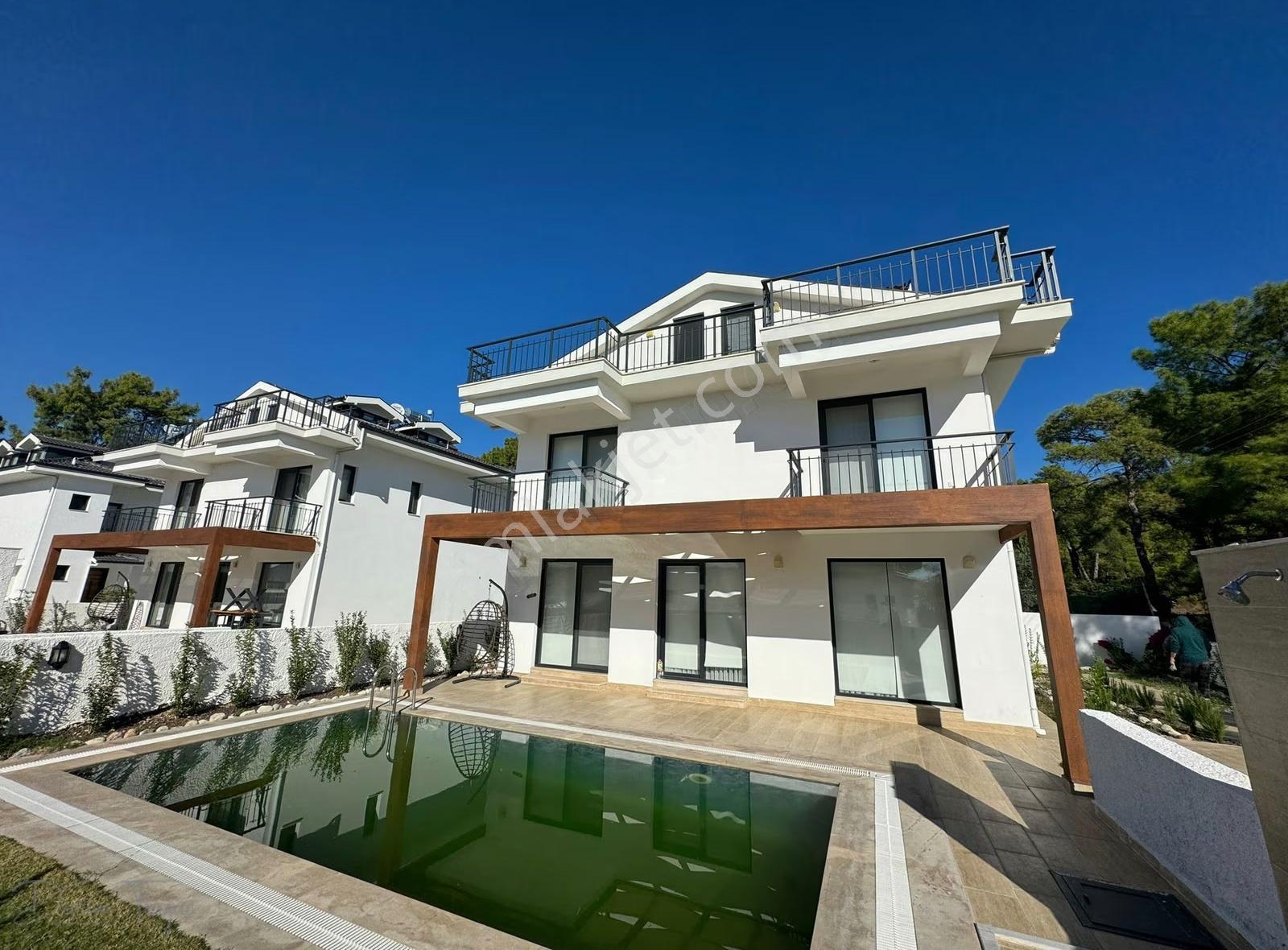 Fethiye Çiftlik'te Satılık 4+1 Müstakil Havuzlu Villa - Görsel 8