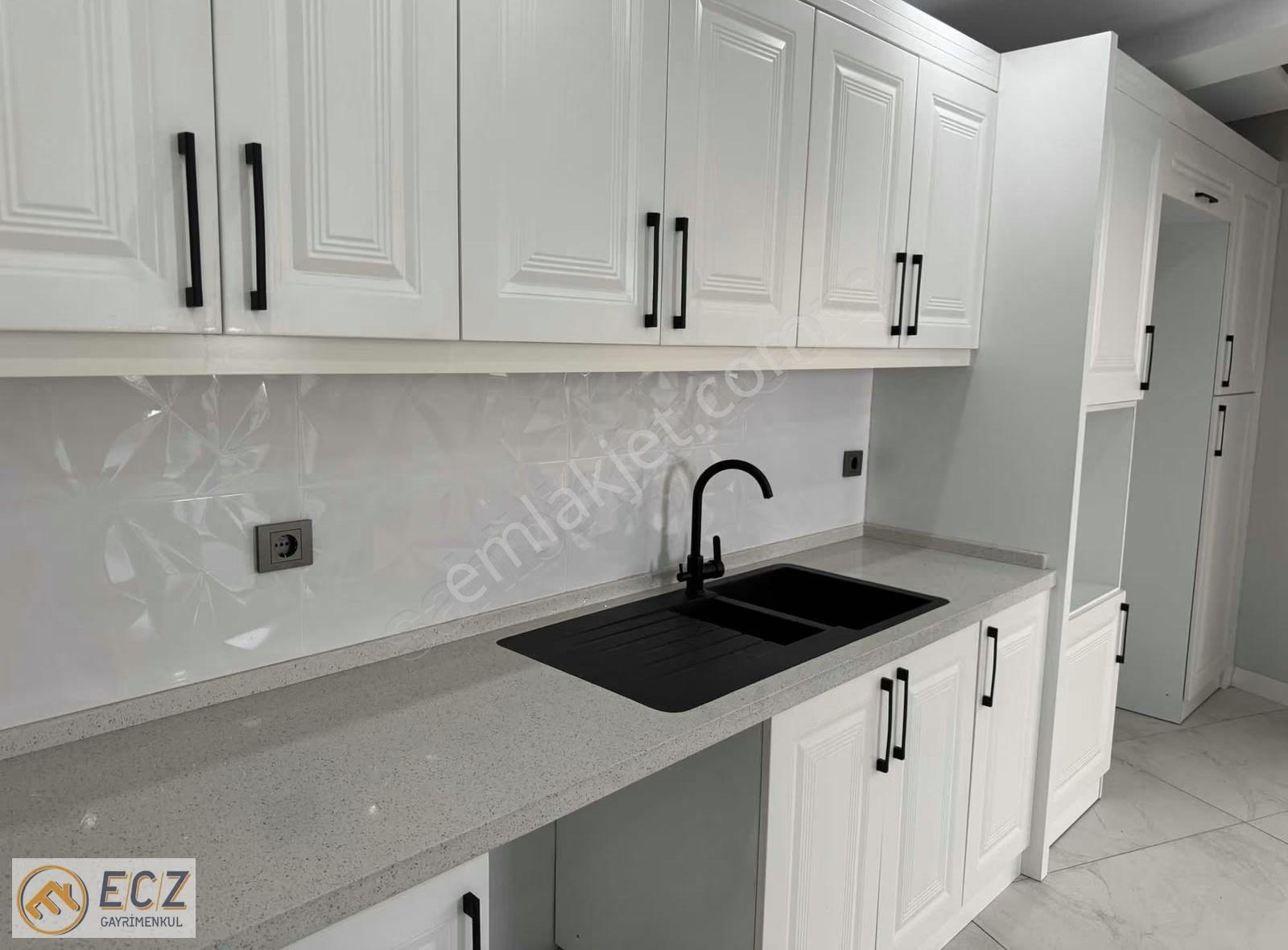 Ecz Gayrimenkul Den Satılık 3+1 Park Cepheli Tercih Edilen Bölge - Görsel 5