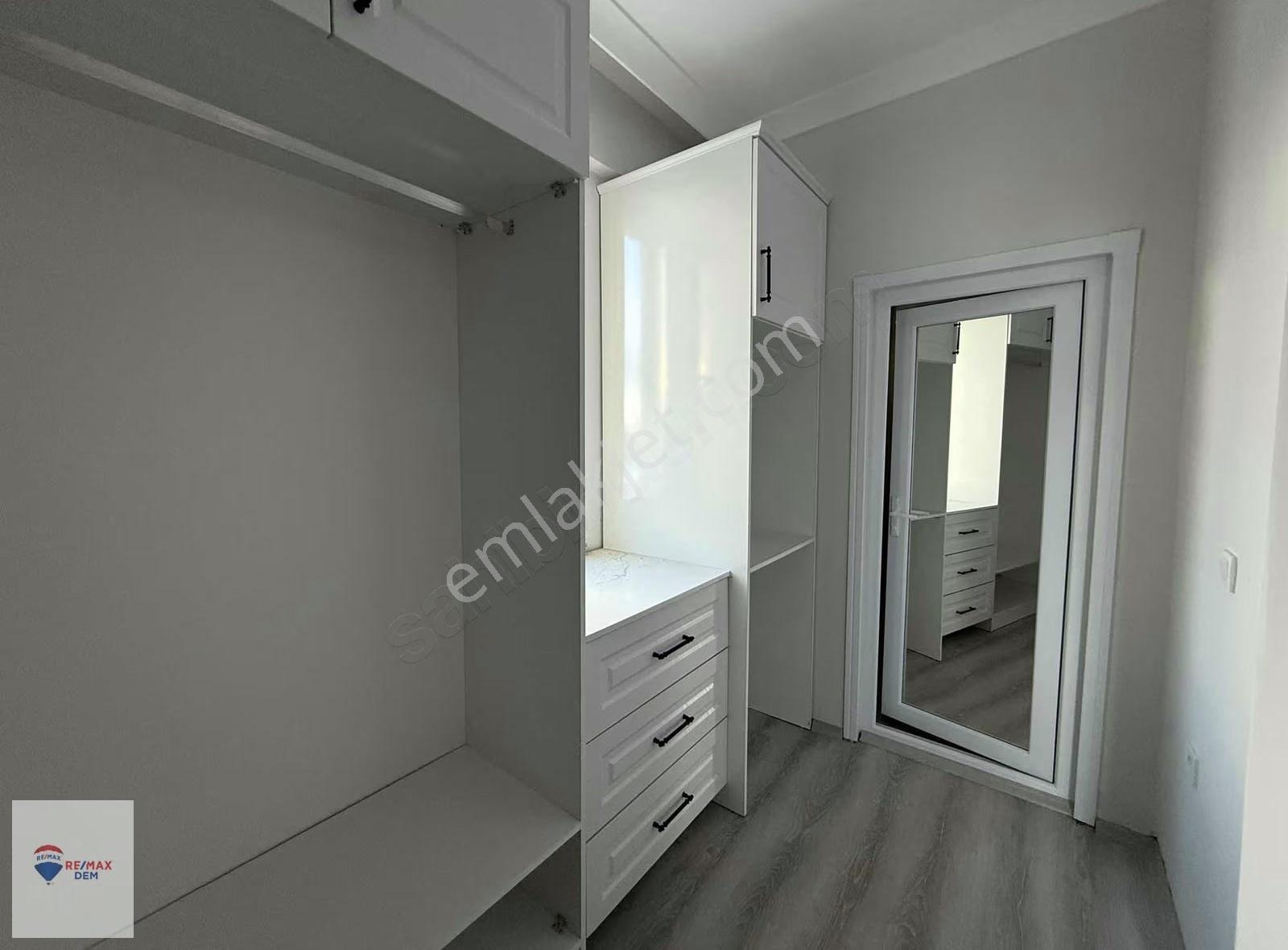 Remax Dem'den Erzincan Çukurkuyuda Satılık Villa - Görsel 7
