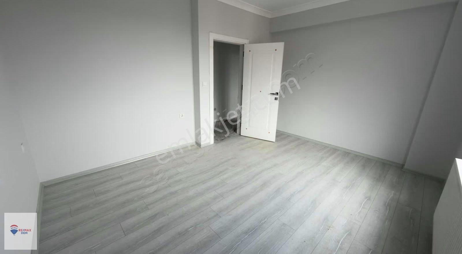 Remax Dem'den Demirkent Mah. Ara Kat 2+1 Satılık Daire - Görsel 2