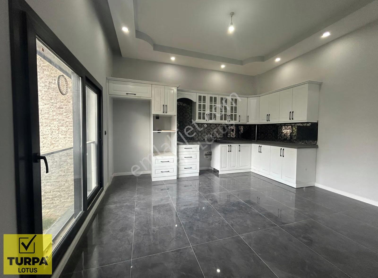 Turpa Lotus'tan Satılık Triplex Villa - Görsel 5