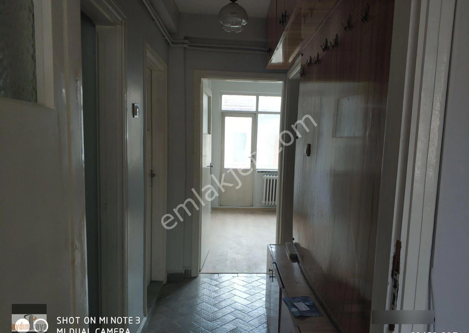 Kırım Caddesi Üstü Kiralık 3+1 Balkonlu Güney Cephe Daire - Görsel 9