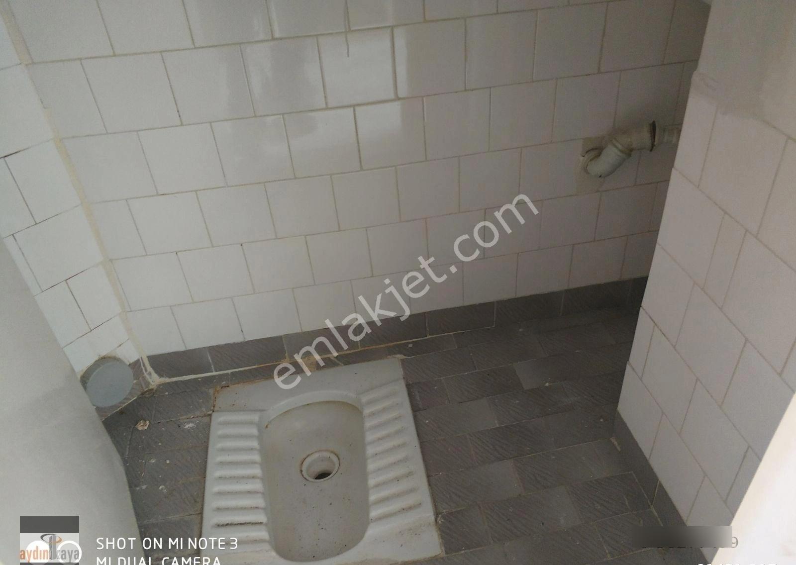 Kırım Caddesi Üstü Kiralık 3+1 Balkonlu Güney Cephe Daire - Görsel 11