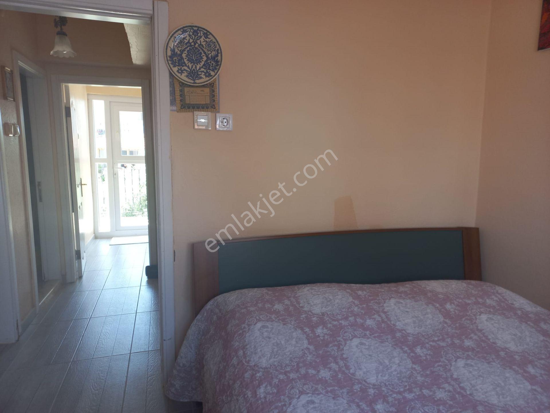 Çeşme Pırlanta Plajı Havuzlu Sitede 4+1 Triplex Müstakil Bahçeli - Görsel 26
