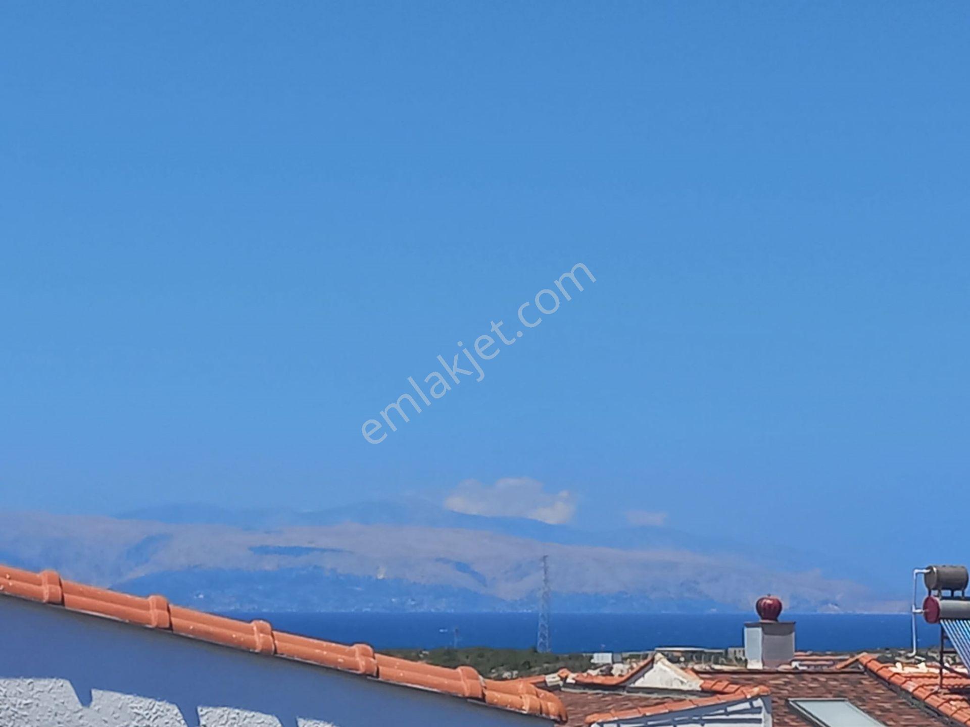 Çeşme Pırlanta Plajı Havuzlu Sitede 4+1 Triplex Müstakil Bahçeli - Görsel 35