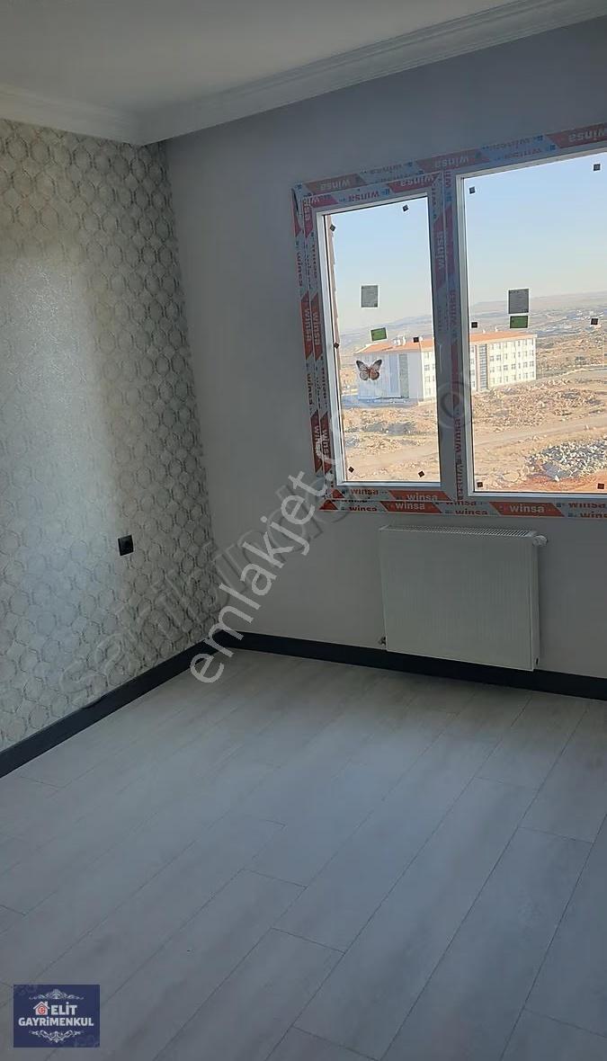 Seneye Teslim İldem E 3+1 Ara Kat Güney Cephe - Görsel 4