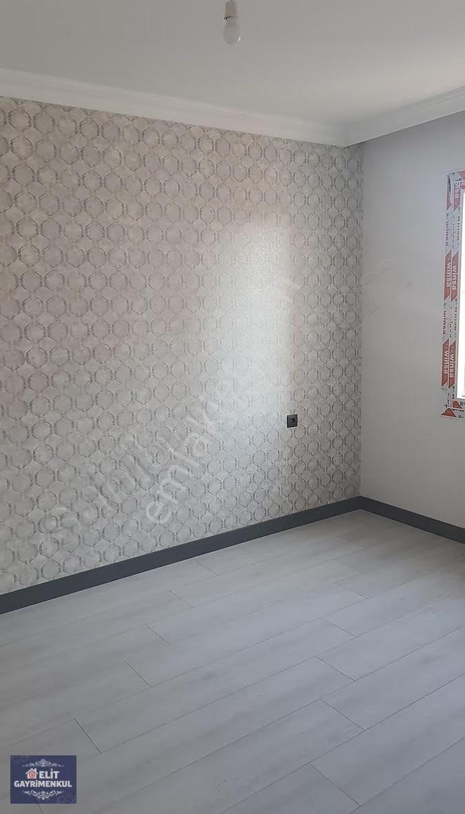 Seneye Teslim İldem E 3+1 Ara Kat Güney Cephe - Görsel 5