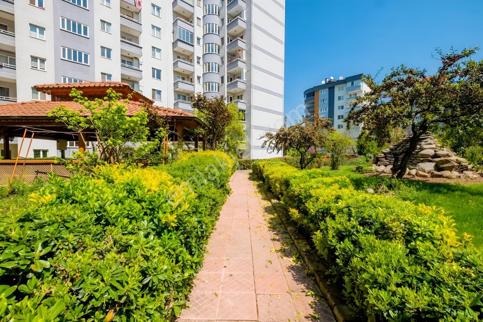 Remax Advantage'n Yüzüncüyıl Site İçi Metroya Yakın Arakat 3+1 - Görsel 13