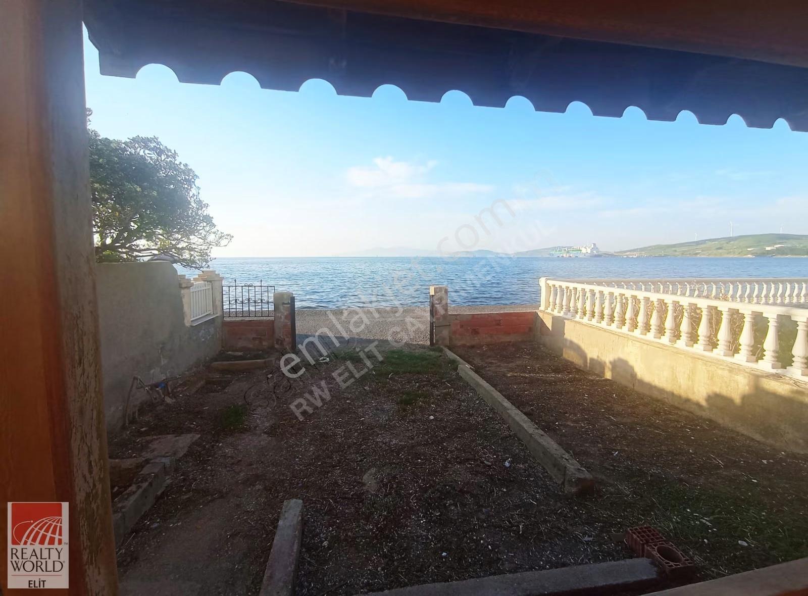Y. Foça'da Eşsiz Konum Sınırsız Potansiyel Denize Sıfır Dubleks - Görsel 27