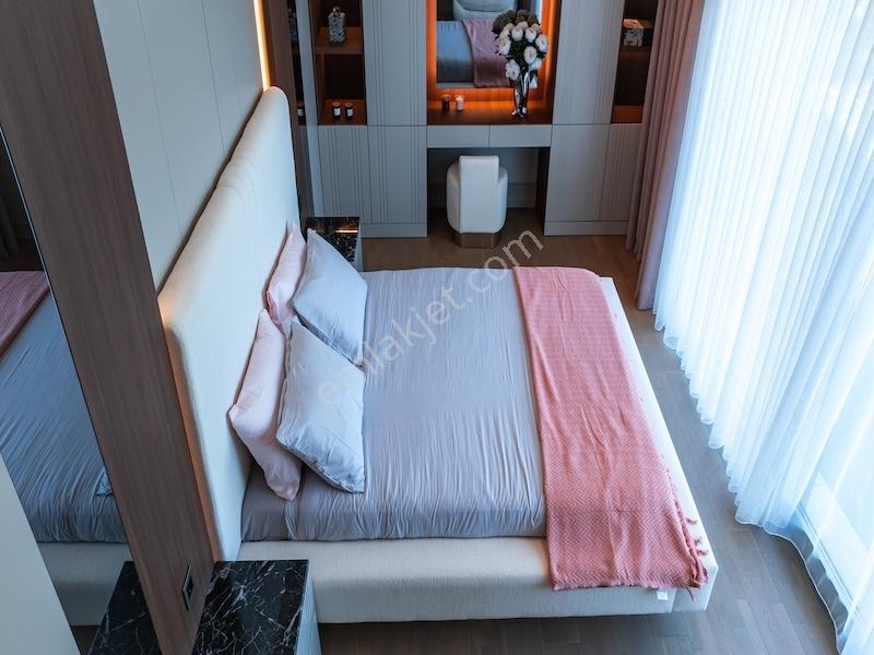 Kazançlı Ödeme Planlarıyla 5+1 Tek Katlı Lüks Villa - Görsel 14