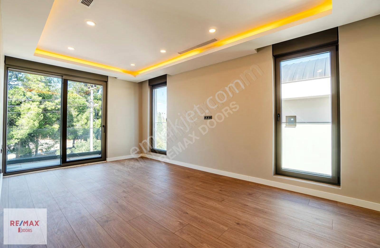 Antalya Ermenekte Satılık Lüks Villa - Görsel 24