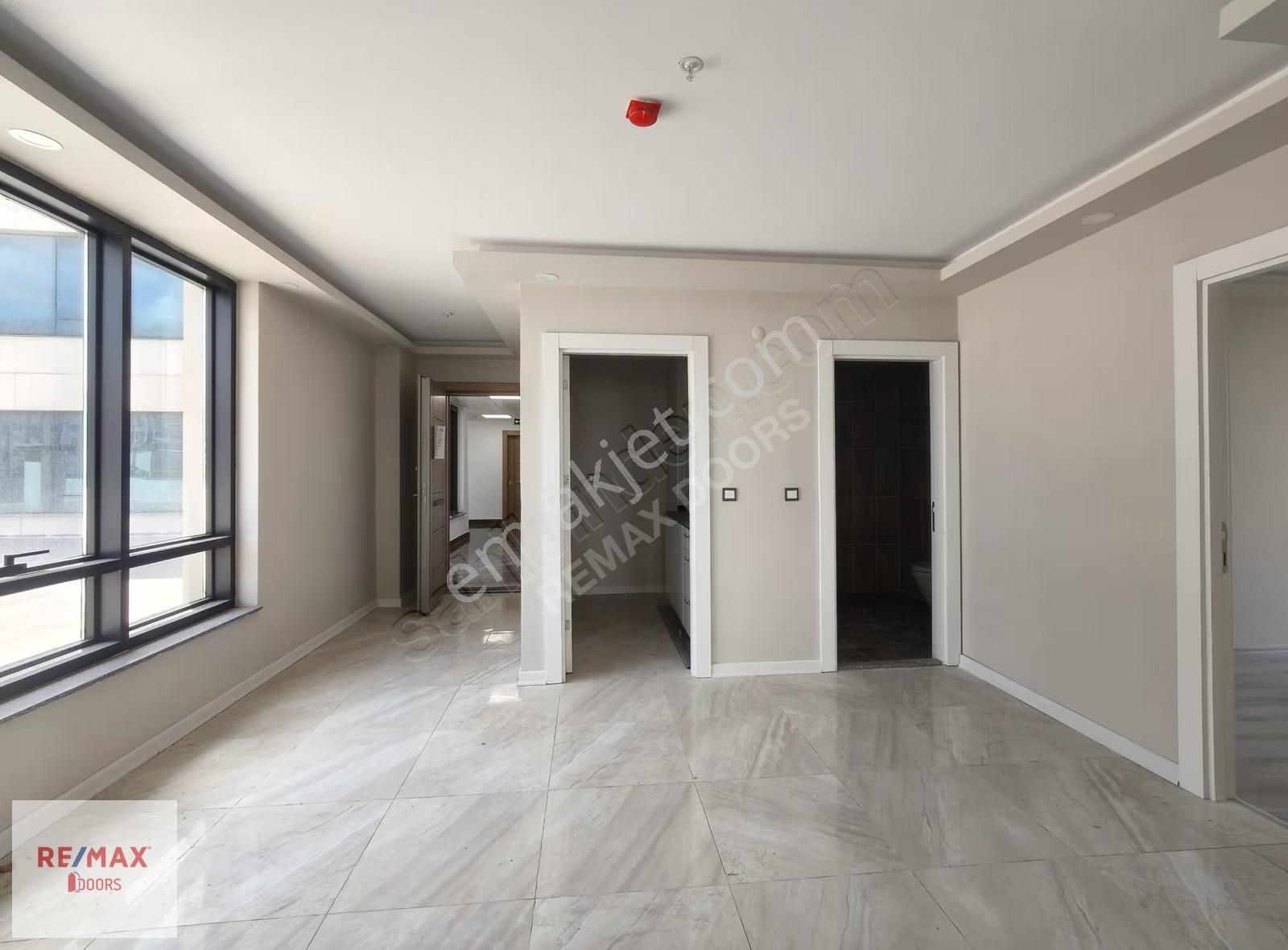 Muratpaşa Yenigün Çamlılar Plazada Kiralık Duble Ofis - Görsel 30