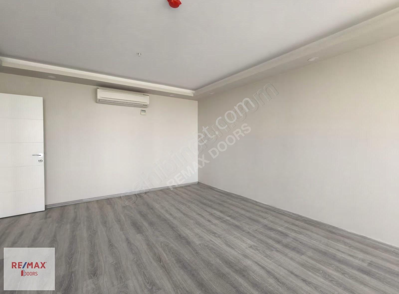 Muratpaşa Yenigün Çamlılar Plazada Kiralık Duble Ofis - Görsel 31