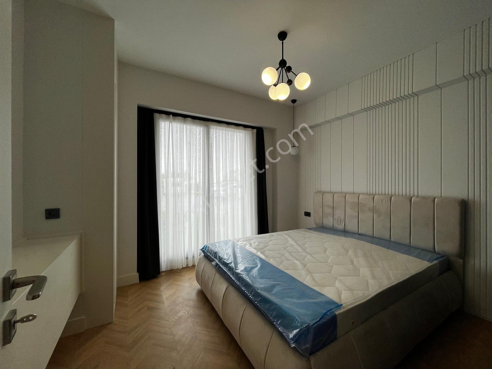 Balat'ta Full Eşyalı, Kiralık 1+1 Sıfır Daire - Görsel 10
