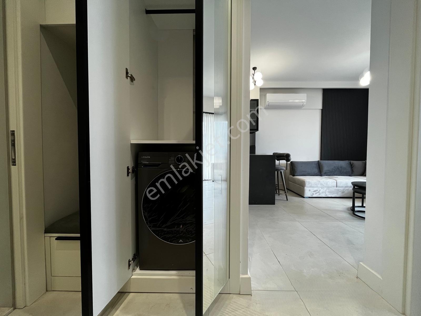 Balat'ta Full Eşyalı, Kiralık 1+1 Sıfır Daire - Görsel 7