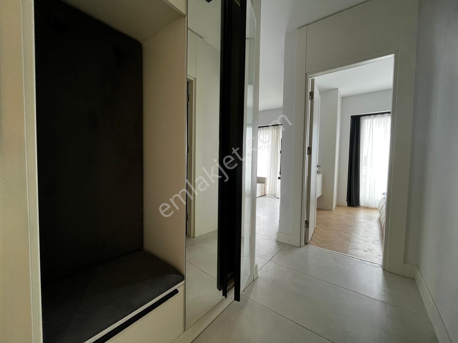 Balat'ta Full Eşyalı, Kiralık 1+1 Sıfır Daire - Görsel 6
