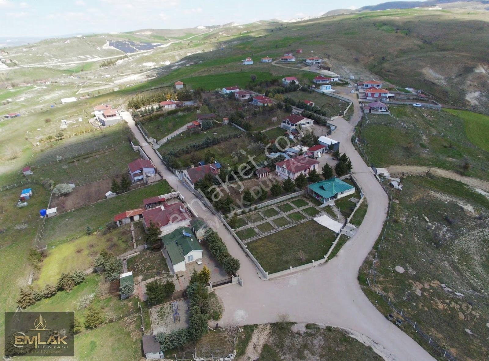 Ayaşta 2.124 M2 Arsa Üzeri Hazır Düzen Ev Ve Bahçesi - Görsel 18