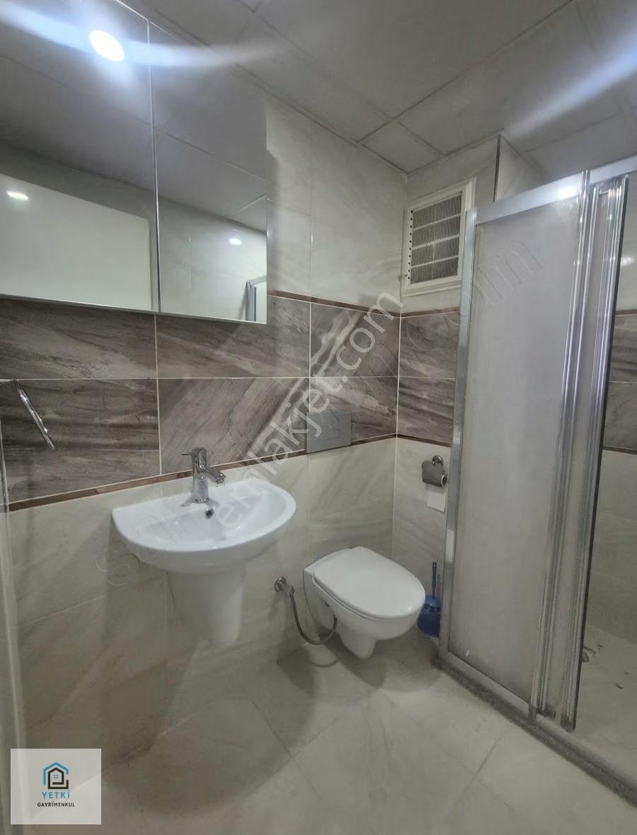 Zeytinköy Bölgesinin En Gözde Mevkiinde Ferah Kullanım Alanına S - Görsel 4