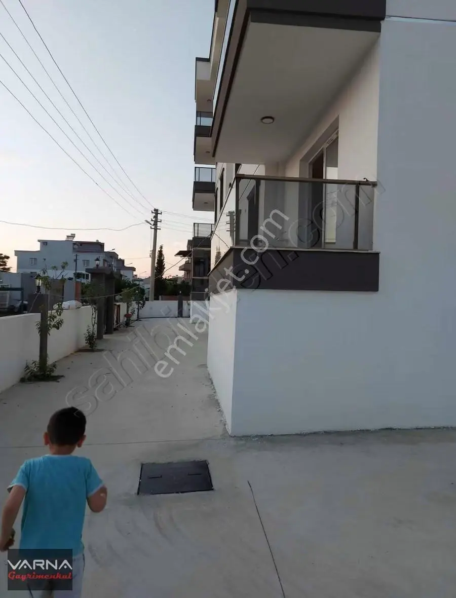 Menderes Cüneytbey Mah. Satılık 80 M2 Daire - Görsel 11