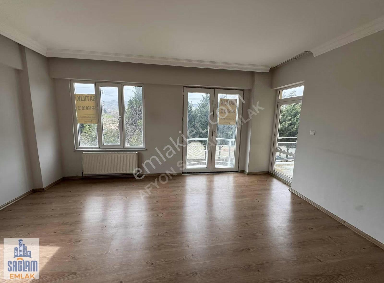 Sağlam Emlaktan Şuhut Kavşağı Site İçi Kiralık 3+1 Daire - Görsel 27