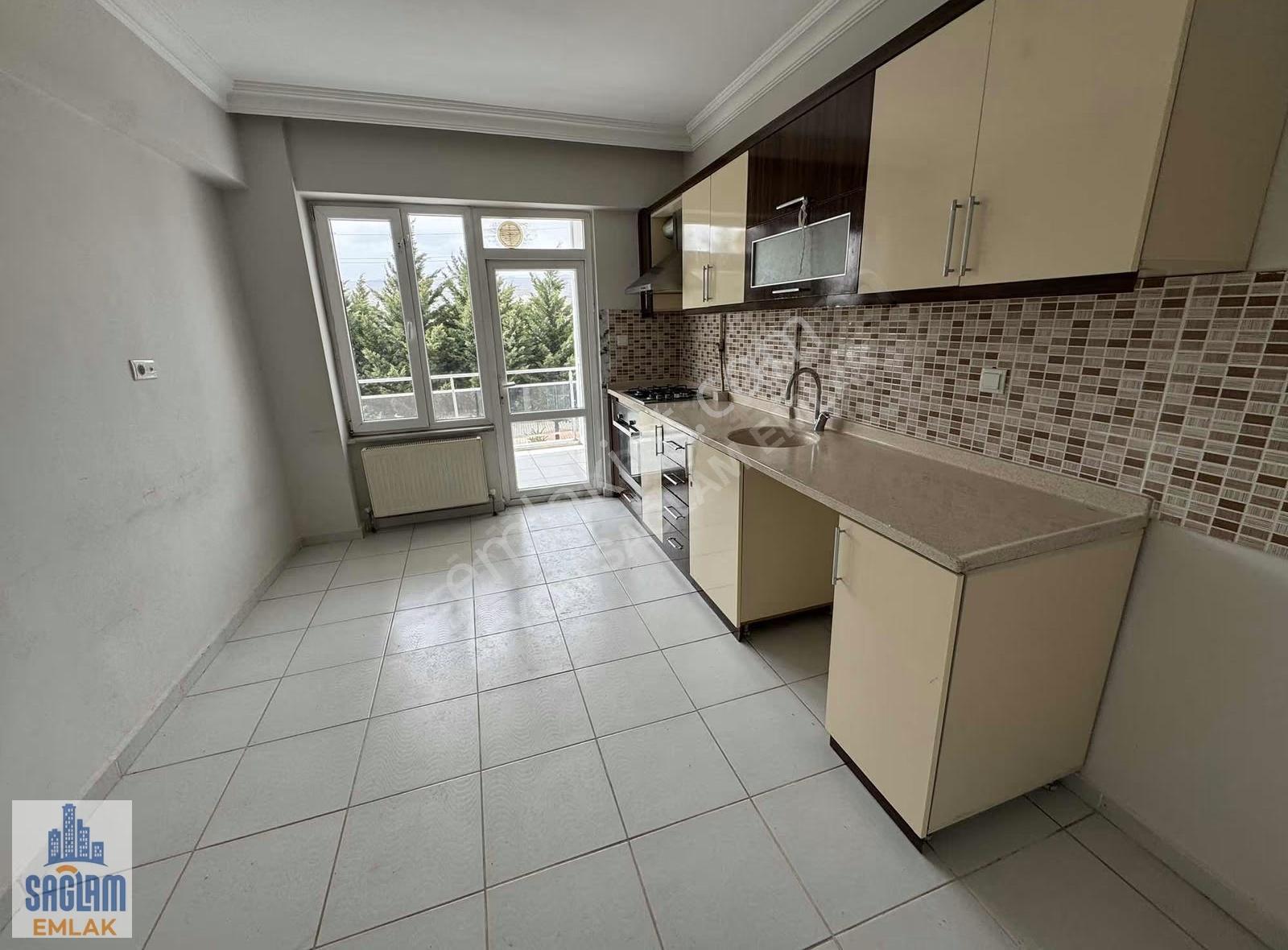 Sağlam Emlaktan Şuhut Kavşağı Site İçi Kiralık 3+1 Daire - Görsel 26