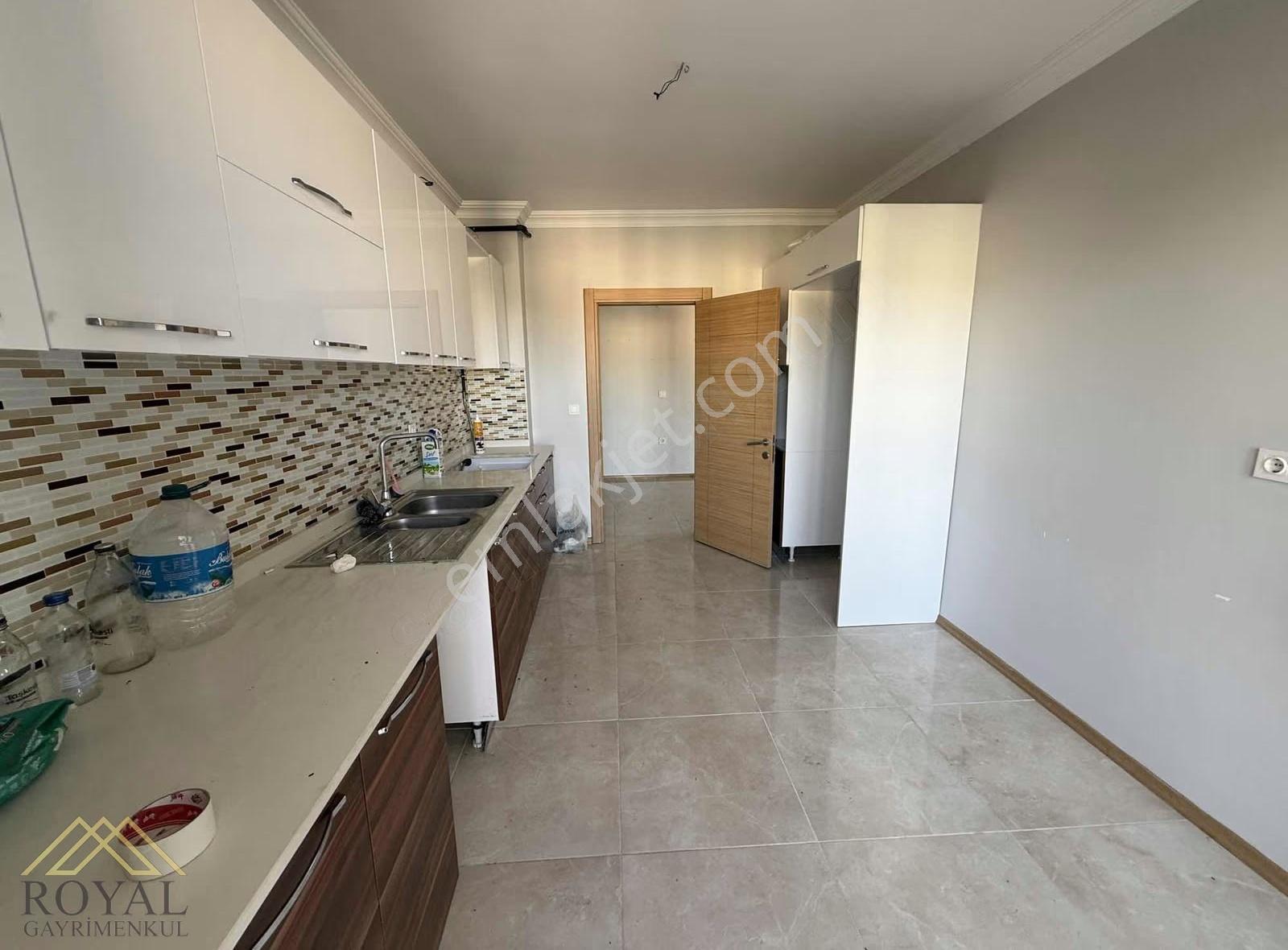 Trabzon Pelitlide Deniz Manzaralı 3+1 Kiralık Daire - Görsel 5