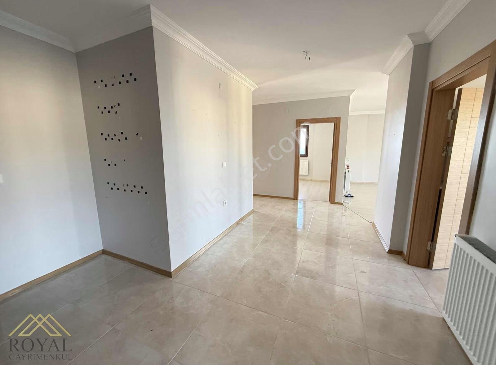 Trabzon Pelitlide Deniz Manzaralı 3+1 Kiralık Daire - Görsel 3