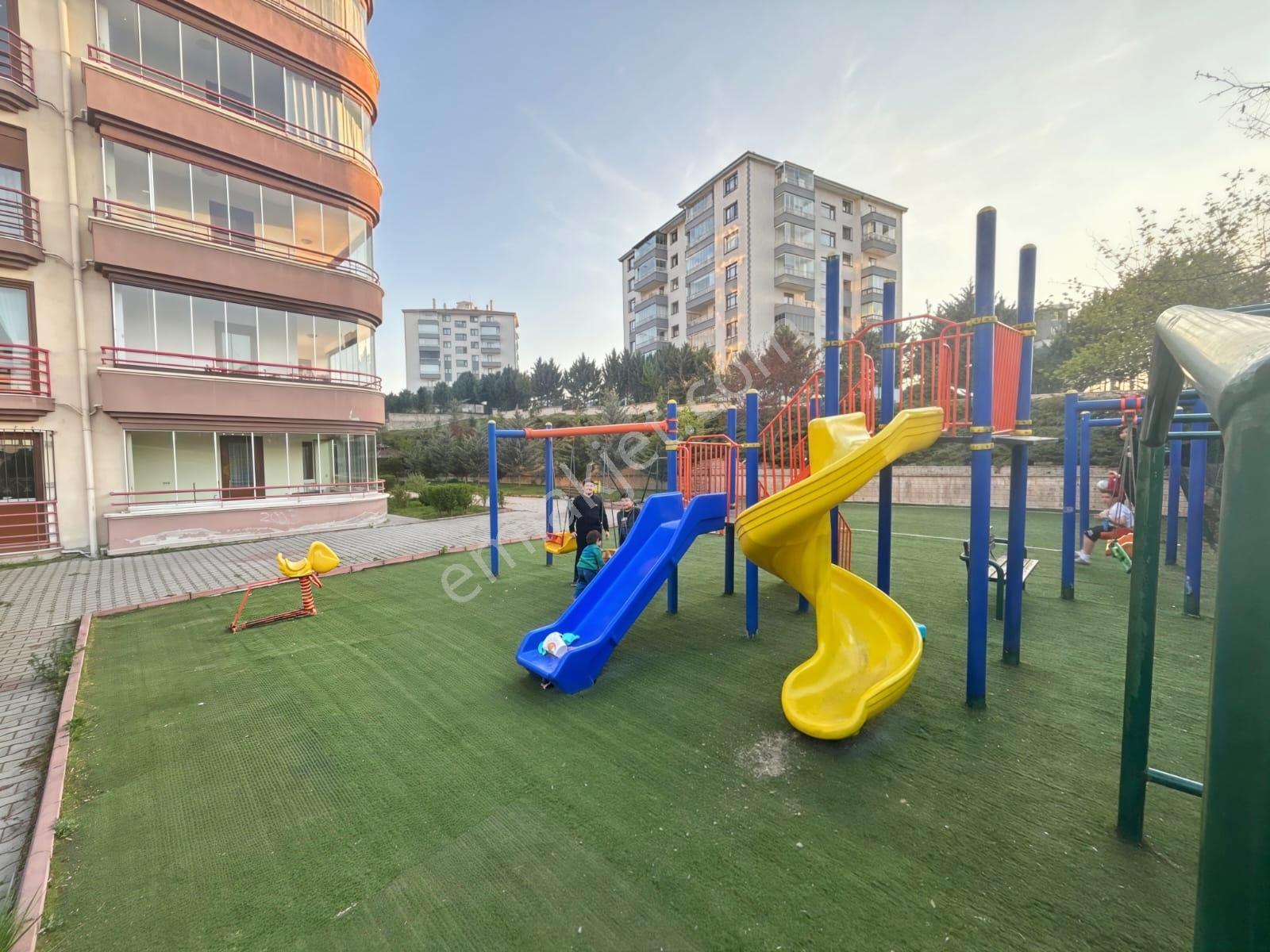 Turgut Özal Mah. Defne Sitesinde Özenle Tasarlanmış 4+1 Ara Kat - Görsel 28
