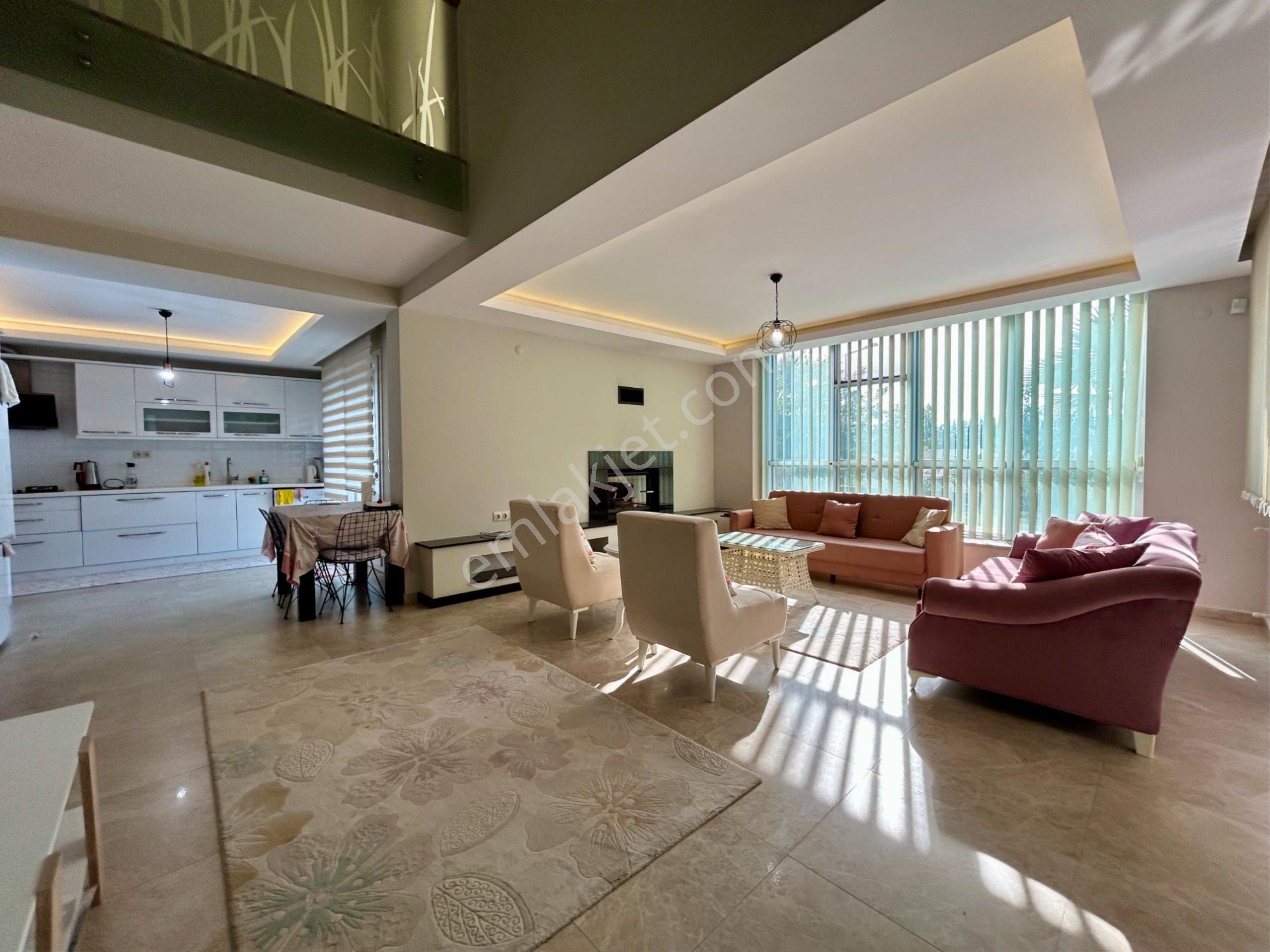 Kuşadası Değirmendere 500 M2 Arsa İçerisinde Tam Müstakil Özel Havuzlu 4+1 Villa - Görsel 32