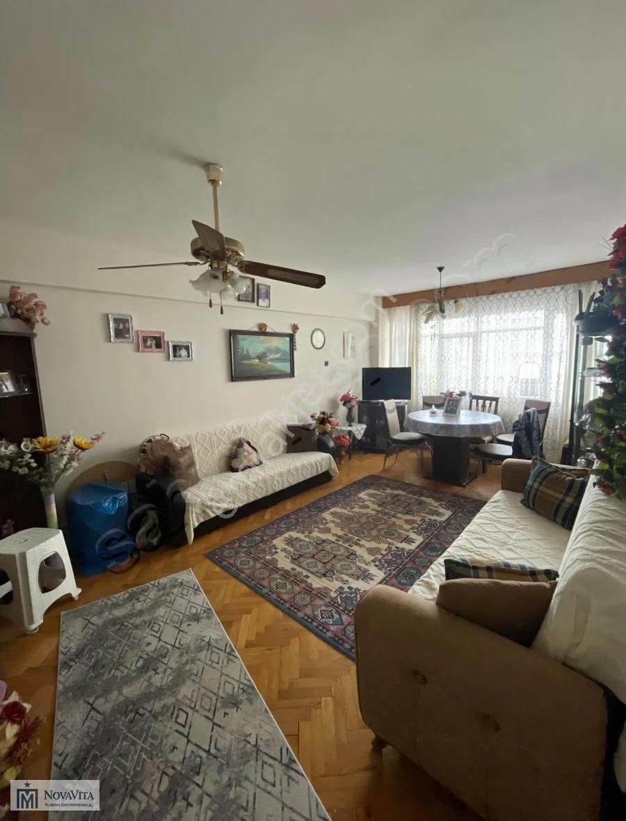 İzmir Balçova Teleferik Mah. Satılık Arakat 3+1 Daire