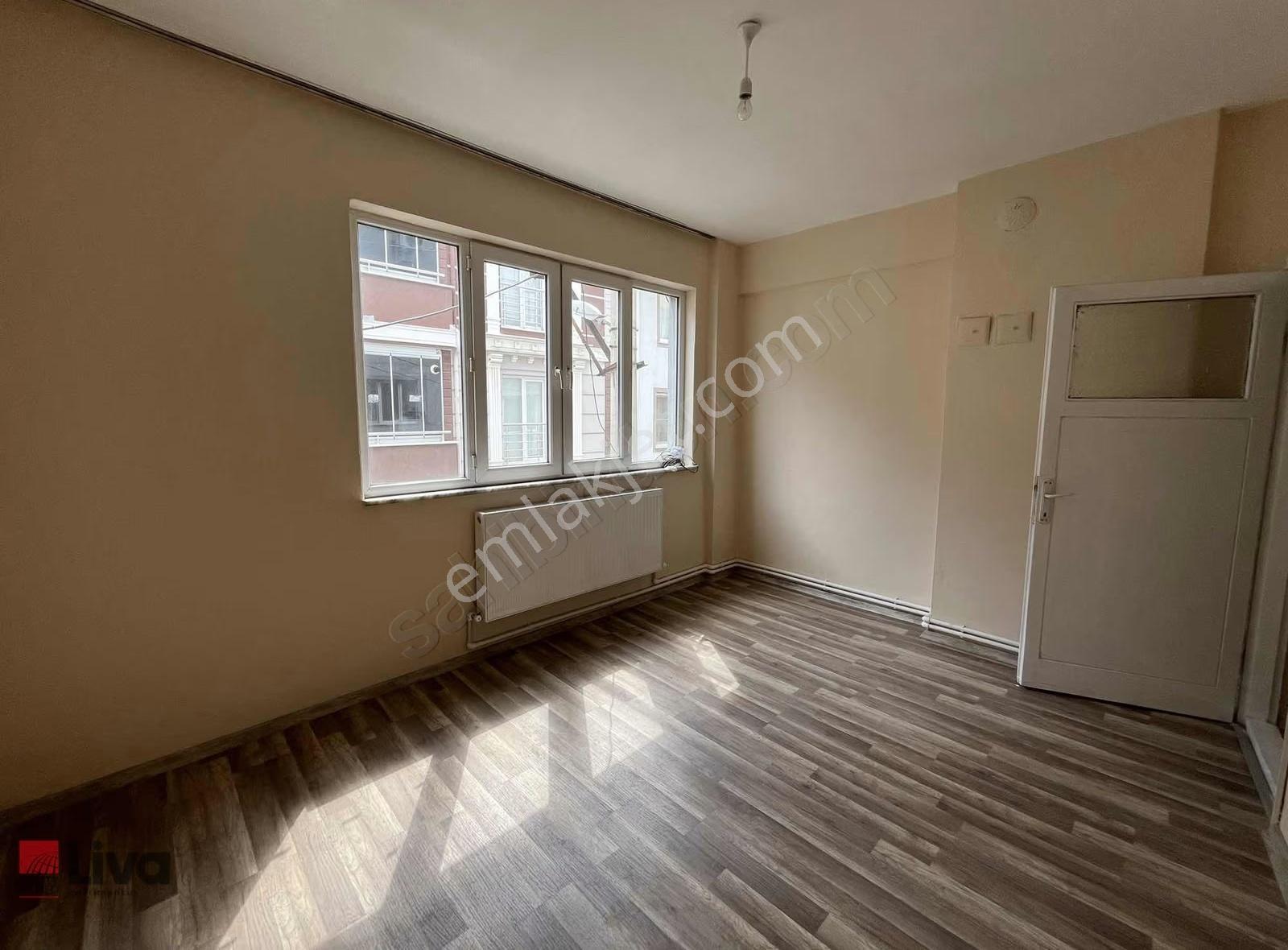 Liva'dan Gümüşçeşme Mahallesinde 2+1 Kiralık Daire - Görsel 12