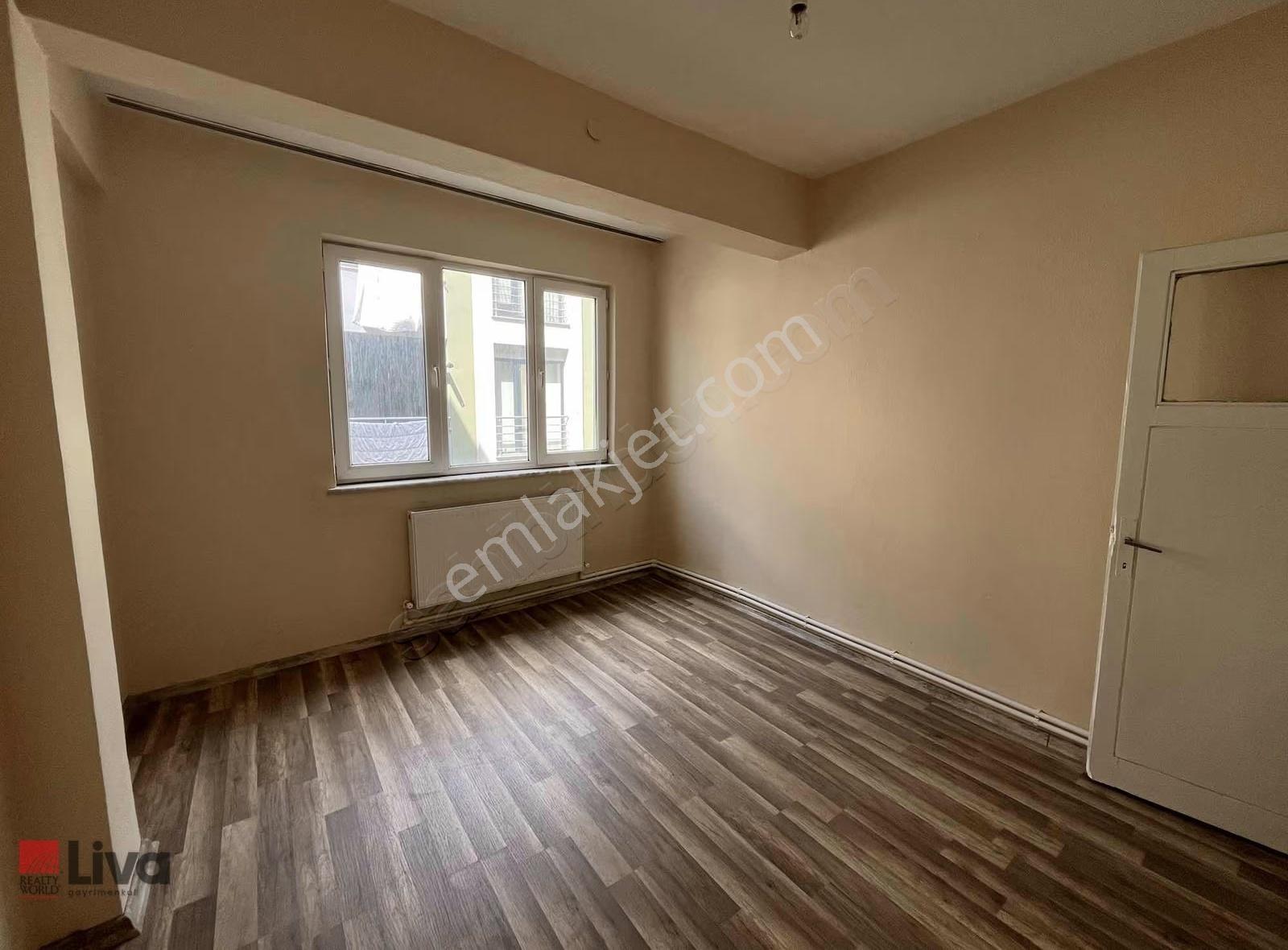 Liva'dan Gümüşçeşme Mahallesinde 2+1 Kiralık Daire - Görsel 22