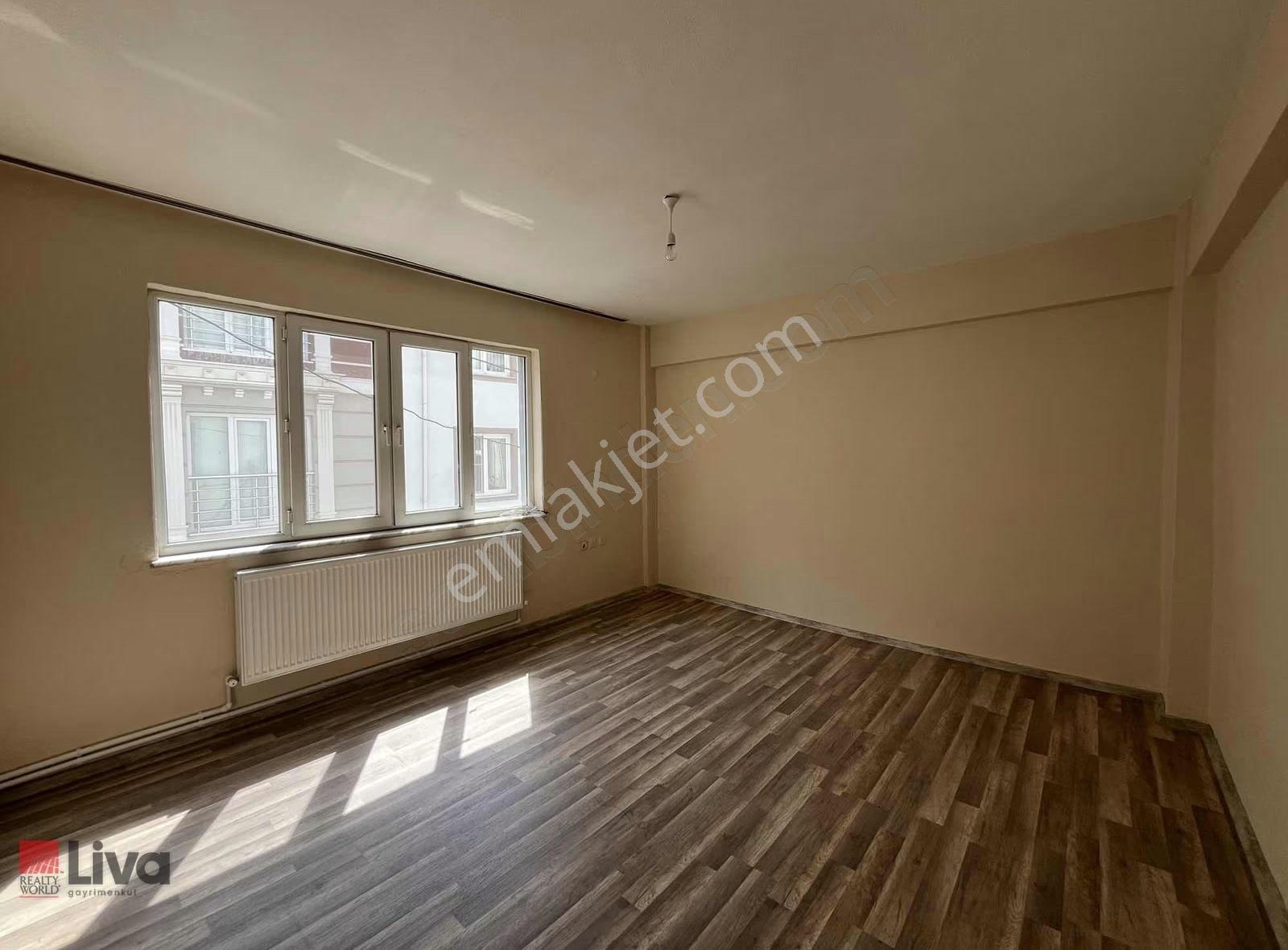 Liva'dan Gümüşçeşme Mahallesinde 2+1 Kiralık Daire - Görsel 17